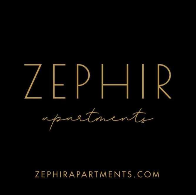Zephir Apartments Brindisi Esterno foto